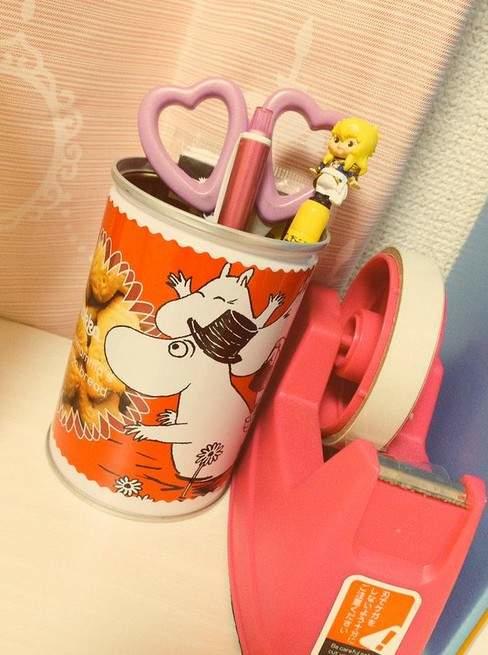 吃完饼干的盒子，吃完别扔，留下来有大用处