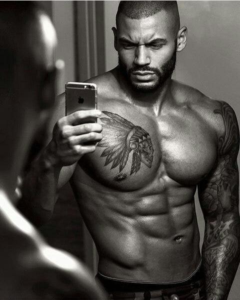 胸肌外侧薄弱怎么锻炼,外侧胸肌怎么练龙门架