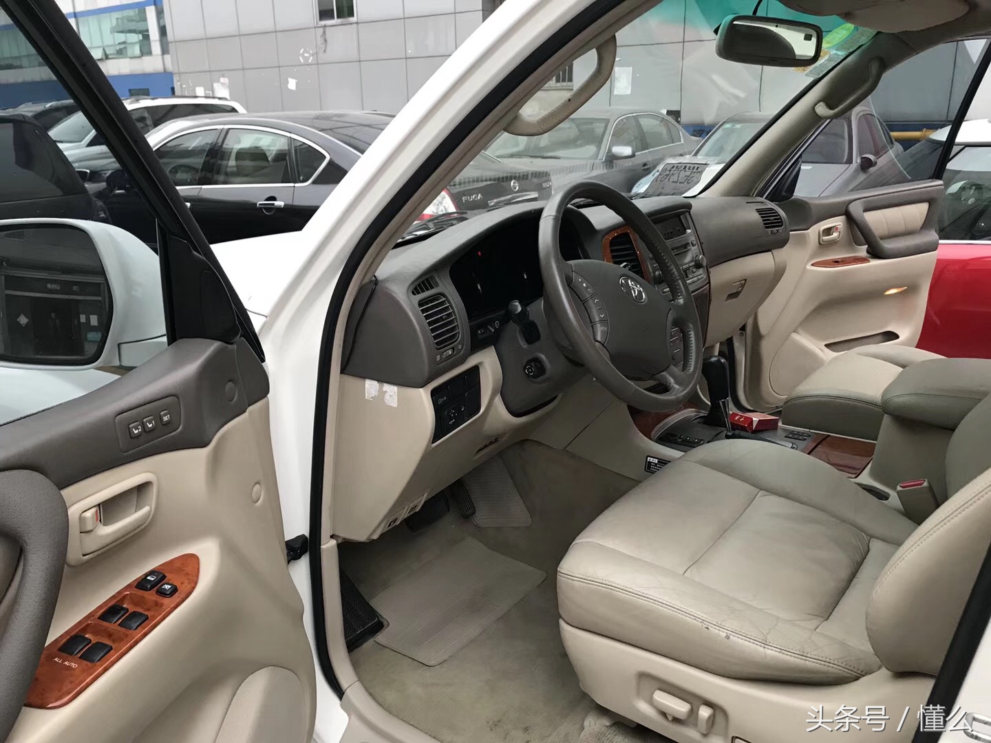 erlang淘车,16年陆巡兰德酷路泽5700黑色