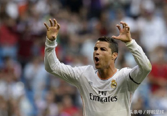 足球巨星过人动作视频,足球过人集锦超燃罗纳尔多