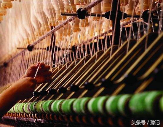 中科院下属公司投资50亿建机器人生产线，被国家选中的新乡要飞了