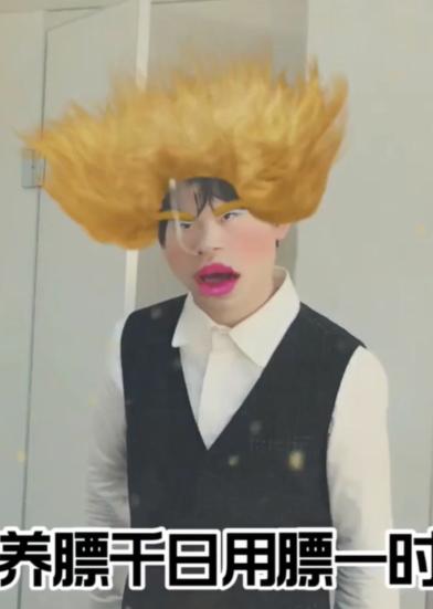 易烊千玺六周年粉丝应援震撼,易烊千玺一千万粉丝福利完整版