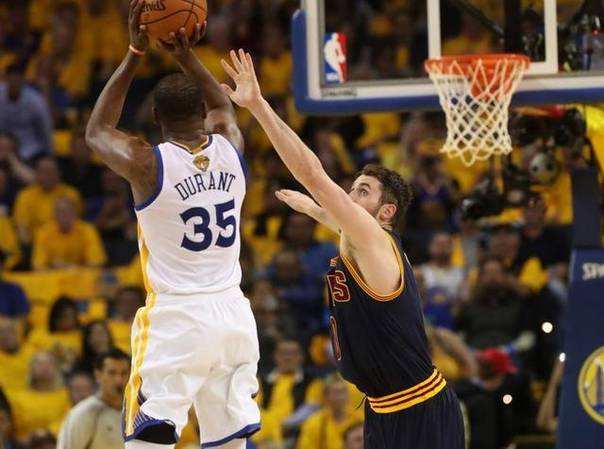 nba赛场五大囧,nba海耶斯比赛