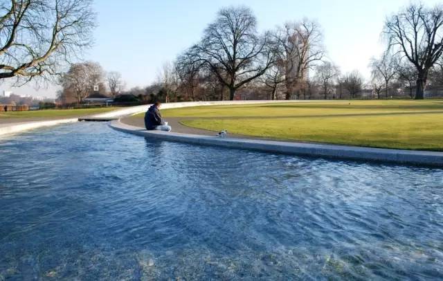 观赏性最好的草坪,大型的景观草坪