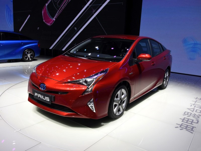 要问性价比多高？欧洲都拿这当优步，已经卖了20多年