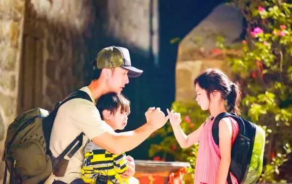 baby变身视频,顶级杀手变身超级奶爸