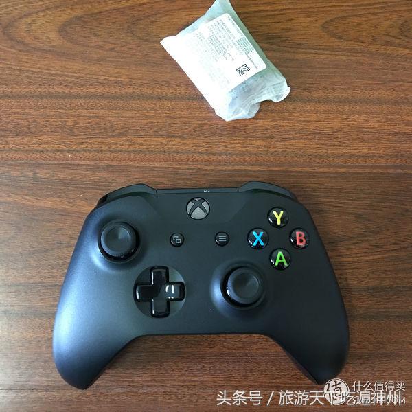 国行xboxone玩地平线,xboxonex更换固态硬盘