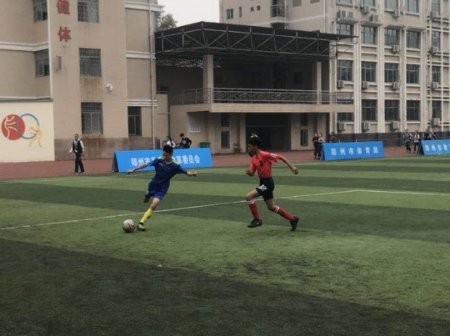 笑傲足球,郑中男儿绿茵写辉煌——郑州中学足球队喜获2017年郑州市“市长杯”青少年校园足球联赛亚军