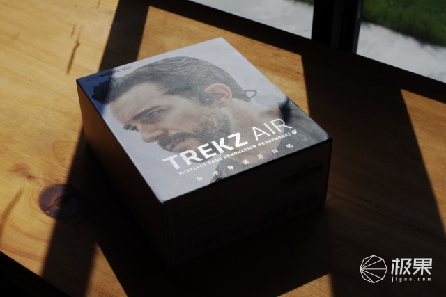 不用戴进耳朵的耳机传音好吗,不用戴耳朵的蓝牙耳机