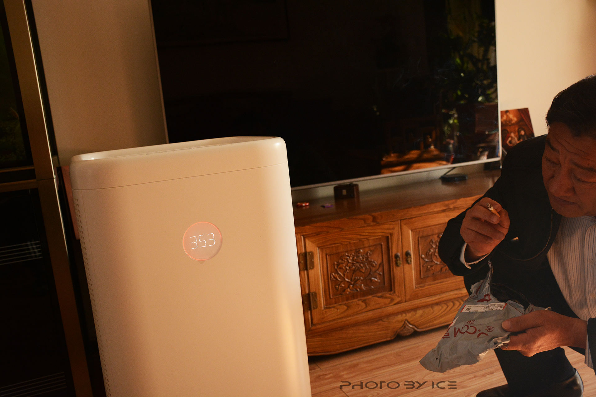 老罗测评锤子空气净化器,老罗空气清新机