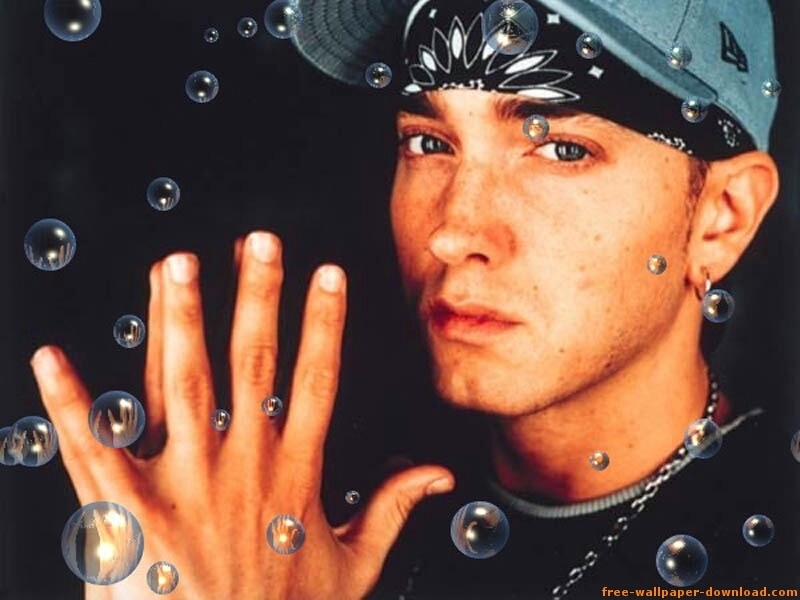 eminem是第1个白人说唱歌手吗,eminem说唱风格