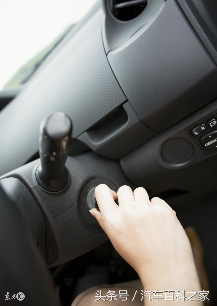 两把汽车钥匙丢了怎么配,汽车机械钥匙丢了能配吗