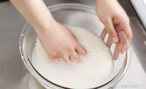 衣服染色不要急一招教你解决,白色衣服染色用84也去不掉怎么办