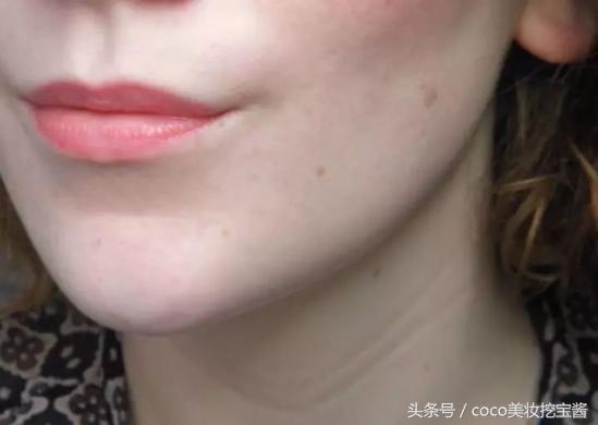 四十岁黄皮适合哪个色号的口红,黄皮最显白的十大口红色号图片