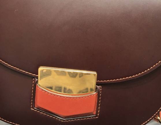 月薪5000的我是怎么存钱买房的,月入多少穿得起celine