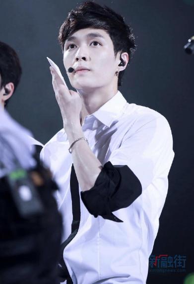 张艺兴遭到韩国网友一致反对？竟是因为说了一句“我是中国人”