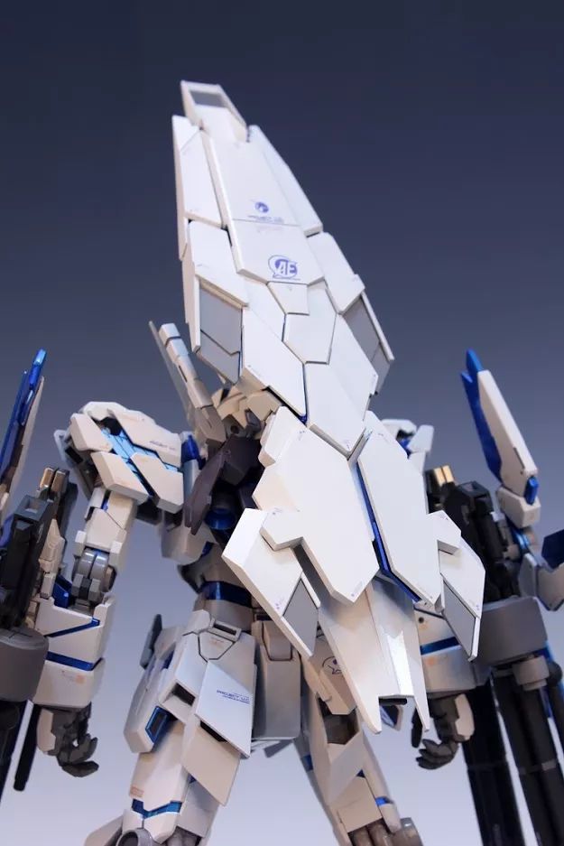 佳作高达独角兽,佳作设计