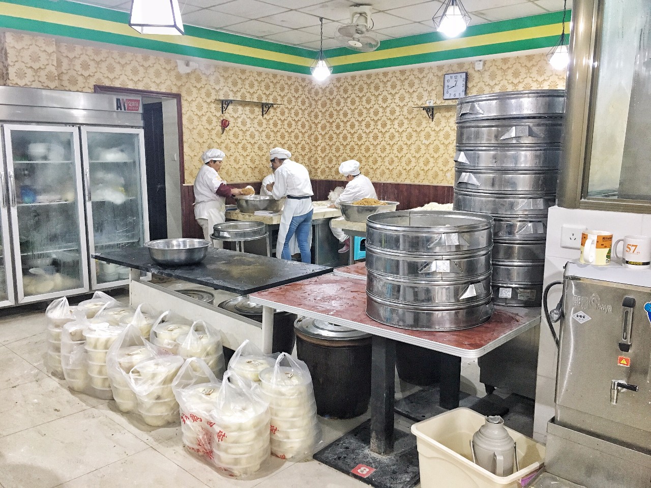 南京六块钱一块的糕点,哪里的烧麦最好吃最正宗