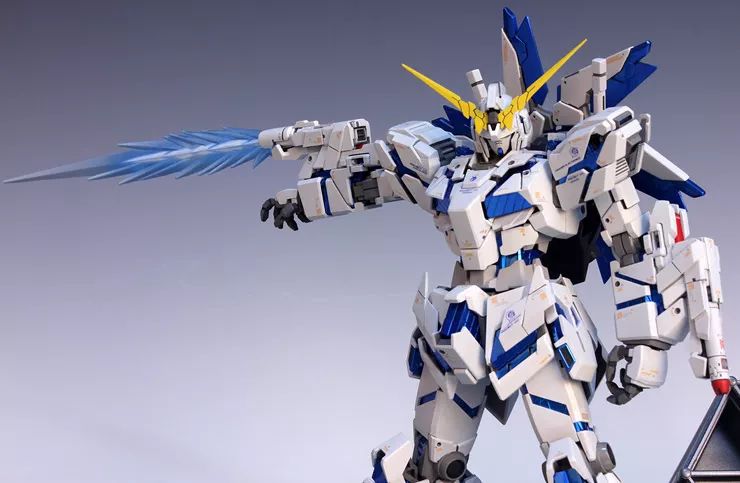 佳作高达独角兽,佳作设计