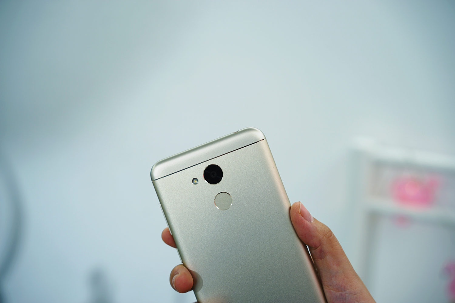 360手机vizza全新配色小镇蓝,360手机vizza