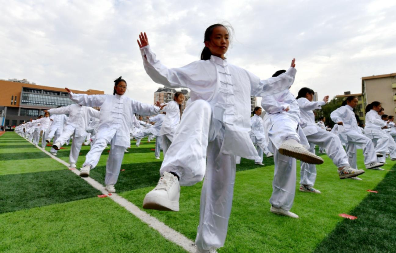 瑶海区田径比赛2024比赛时间,鄞州区中小学生田径运动会