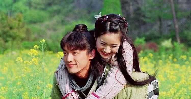 胡歌为什么拍戏唱主题曲,胡歌为什么演什么都能火