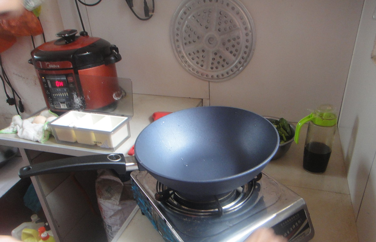 德国WOLL不粘锅炒锅,德国woll顶级不粘锅