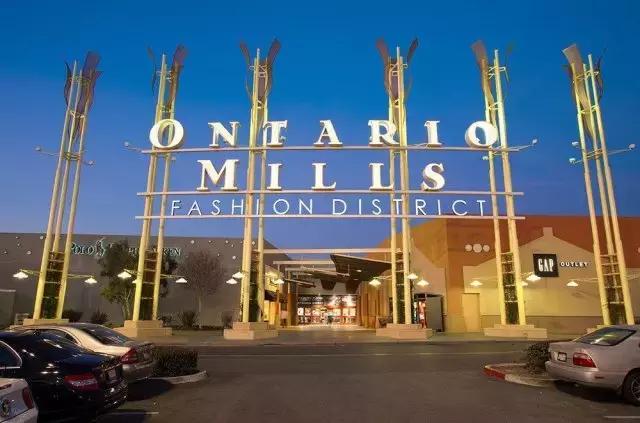 洛杉矶哪里的outlets好,美国洛杉矶购物哪里便宜