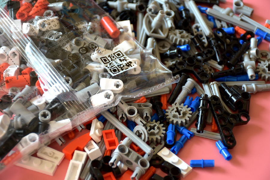 米兔积木履带机器人2000元以下的,米兔积木机器人app没有履带机甲了