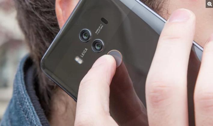 外媒评价华为mate60pro遥遥领先,mate10pro参数测评