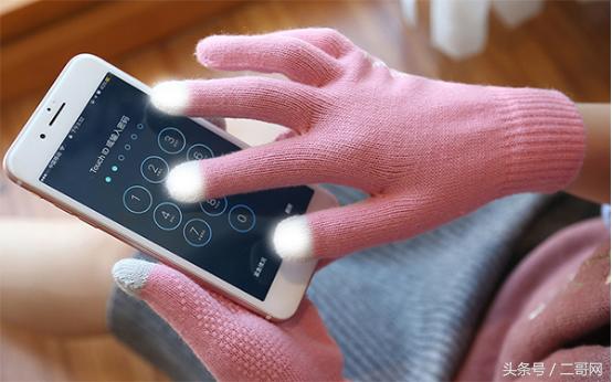 冬季耐磨触屏手套推荐,这款保暖触屏手套真的太实用了