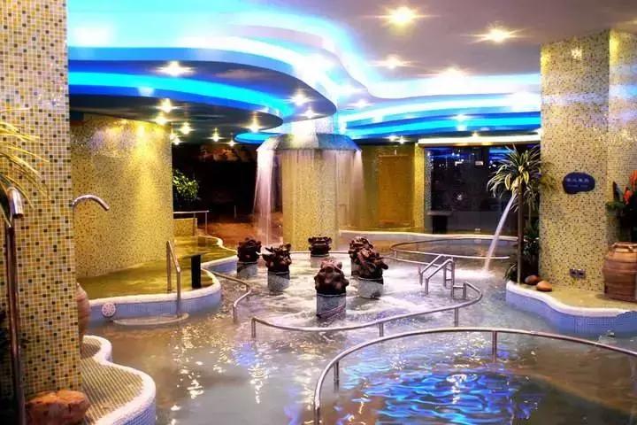 北京最好天然温泉度假村前十名,北京春晖园温泉度假村