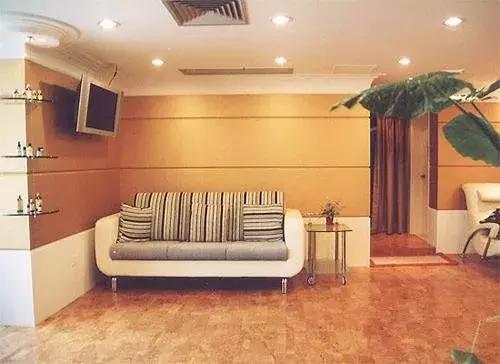 软木地板打理,软木地板保养