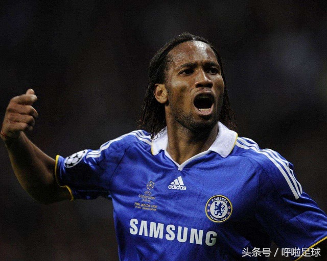 十大最强足球球星伊布,长发飘逸足球