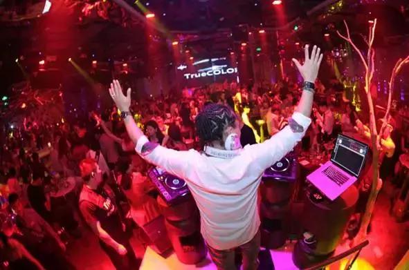 深圳十大打工美女排名表,深圳第一美女简历