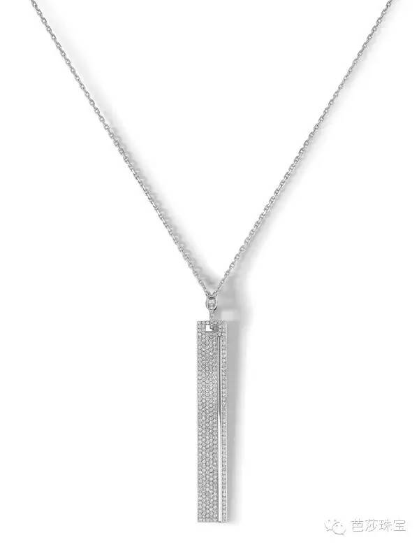 冬季如何搭配锁骨链好看,再搭配一条锁骨链真的太美了