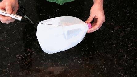 小瓶子手工制作小东西养花,省钱10大养花神器1个塑料瓶做出来