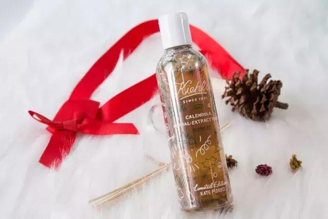 抛弃那些超级美的官方宣传图,圣诞限量还值不值得买?