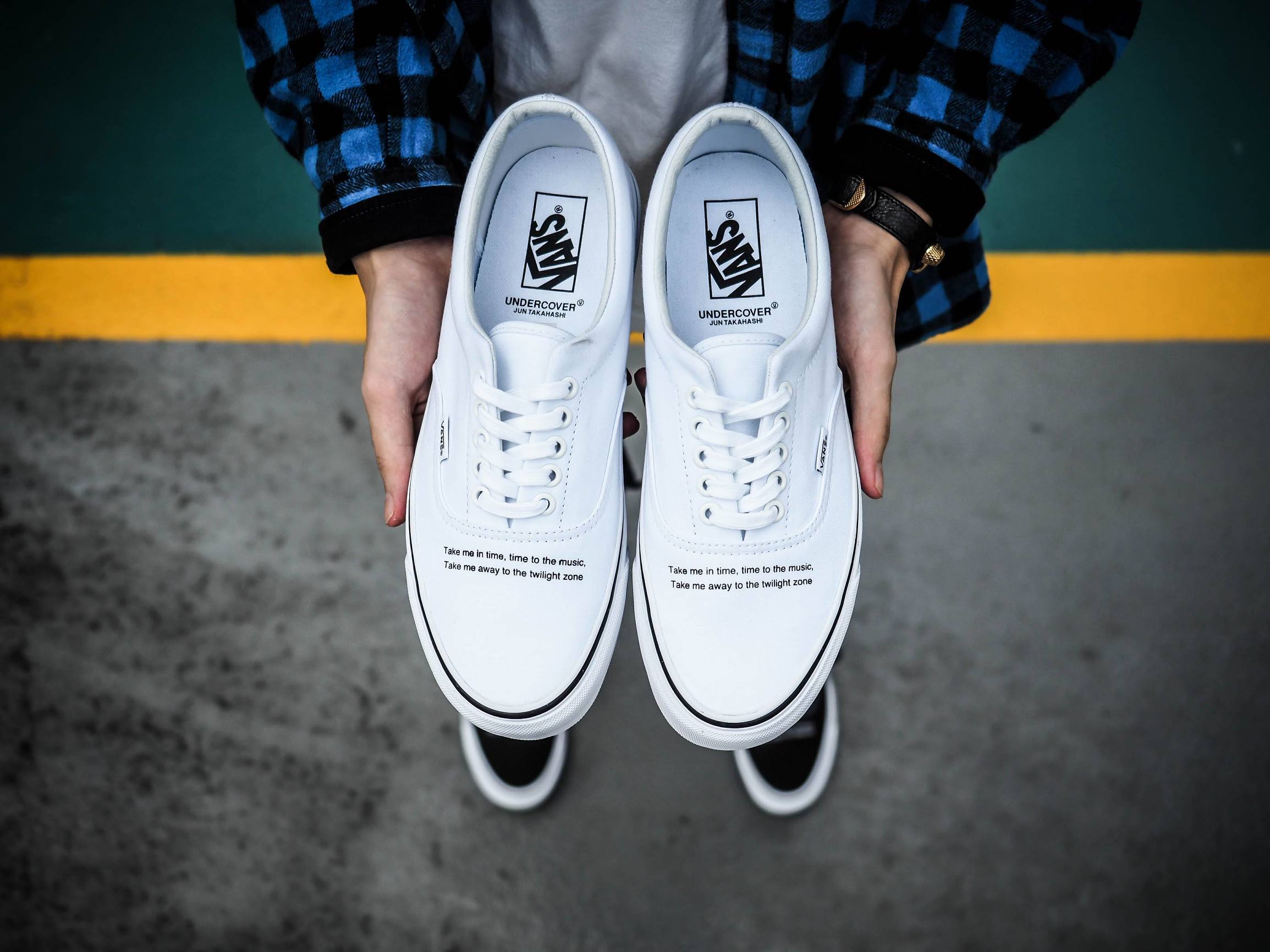 万斯鼠年和张艺兴联名匡威 (匡威万斯联名)