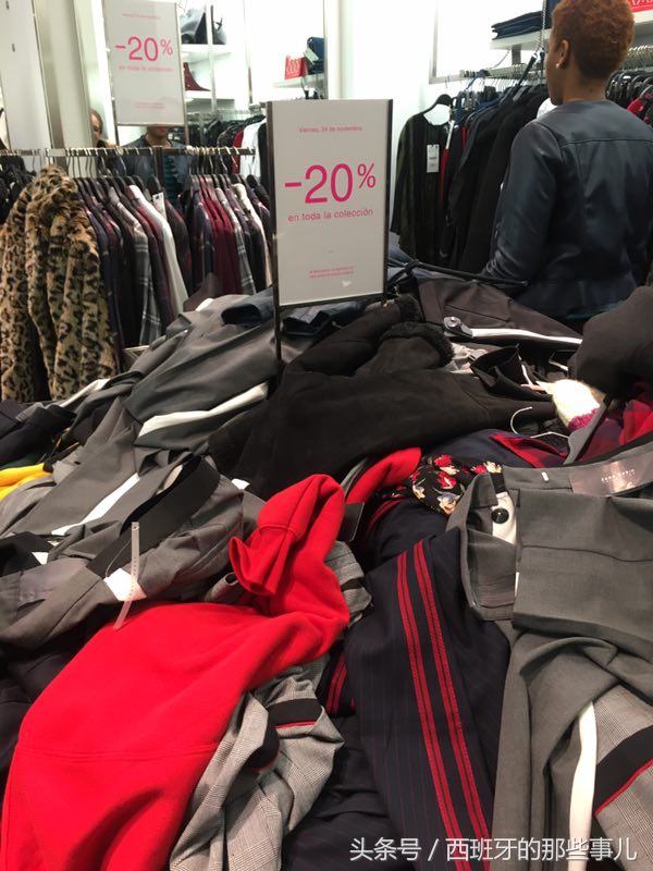 西班牙马德里黑色星期五-感觉每个人都在买买买