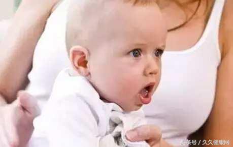 1岁5个月宝宝咳嗽肺炎为什么缺氧,1岁小孩咳嗽两天了肺炎怎么办