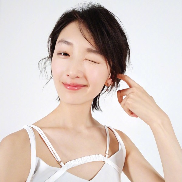 用什么化妆能美成周冬雨,周冬雨仿妆怎么化