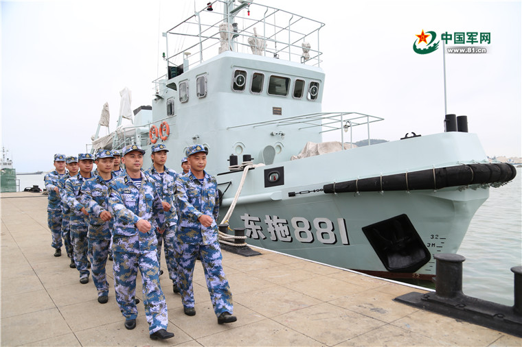 200多吨小拖船船长殷志明:谁能估量使命的“排水量”?