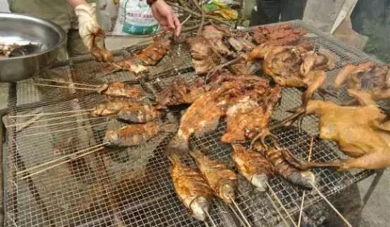 农村留守妇女每天都干些什么,农村妇女干点什么能挣钱