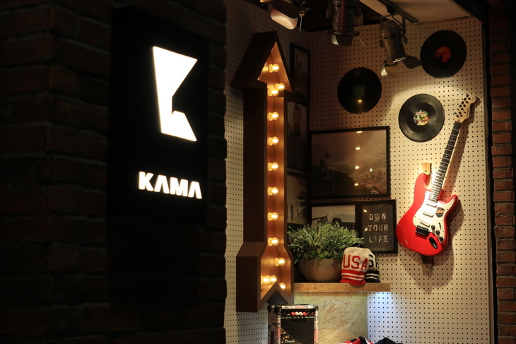 全球首款APS-C画幅变焦卡片机佳能G1XIII评测网友：真不该买单反