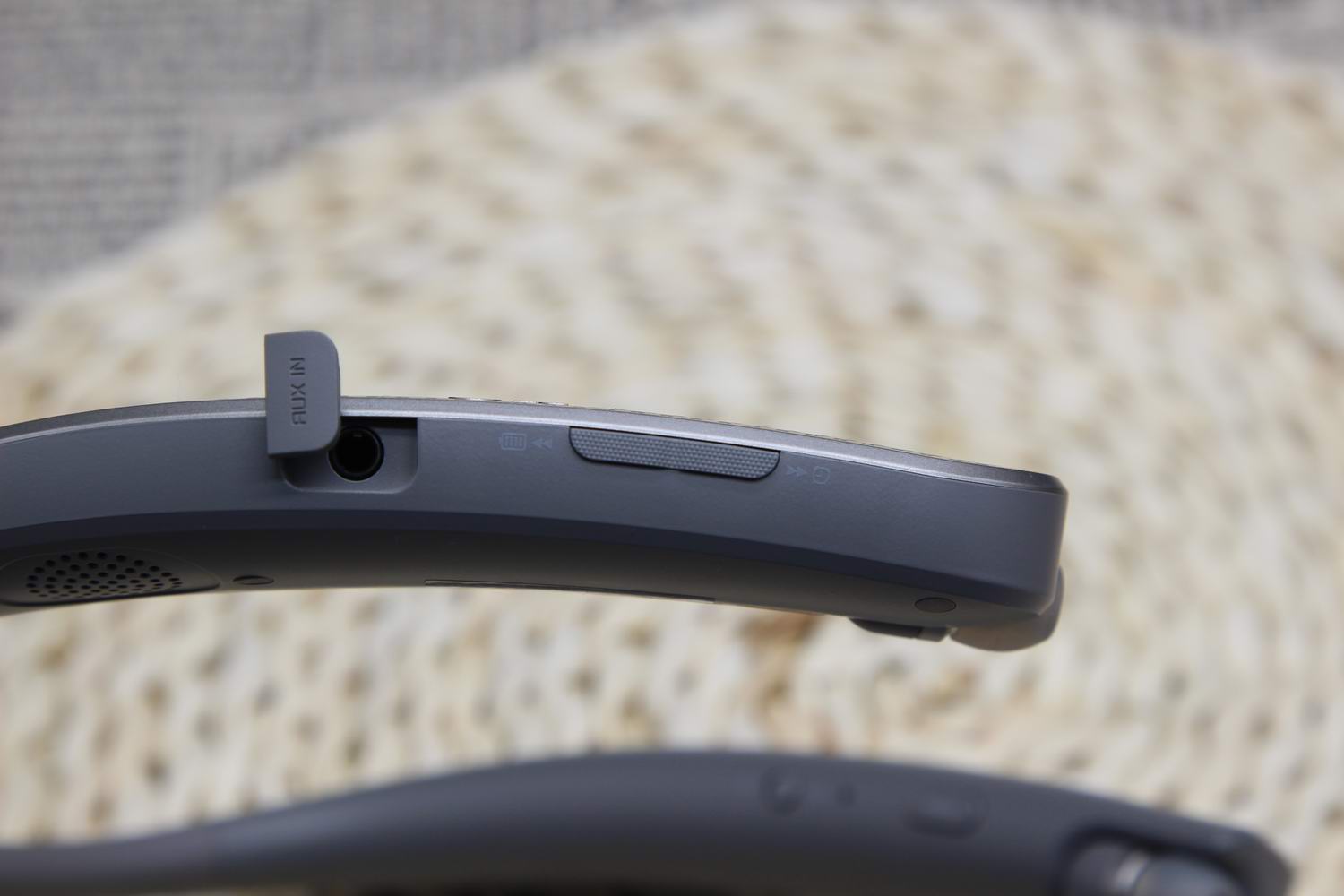 感受身临其境的音效索尼htz9f音响,lghbsw120蓝牙耳机