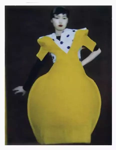 拍照手抖,拍照手抖拍出来的照片