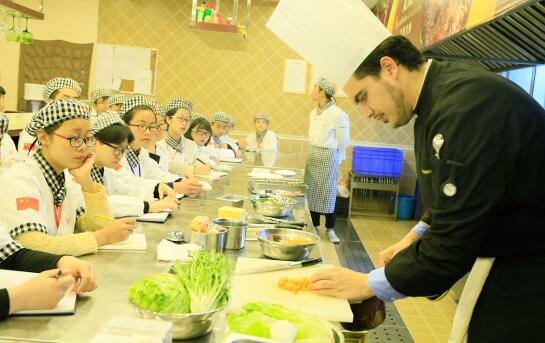 新东方西点西餐培训班沈阳,沈阳新东方烹饪学校西点怎么样