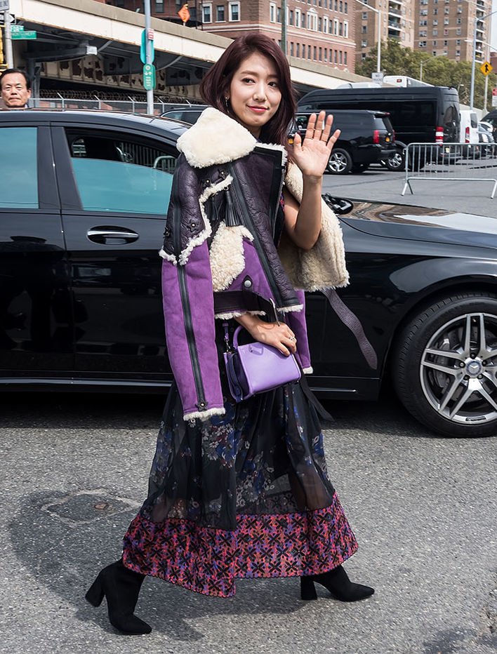 微胖女神简约风穿搭,韩国微胖女神朴信惠