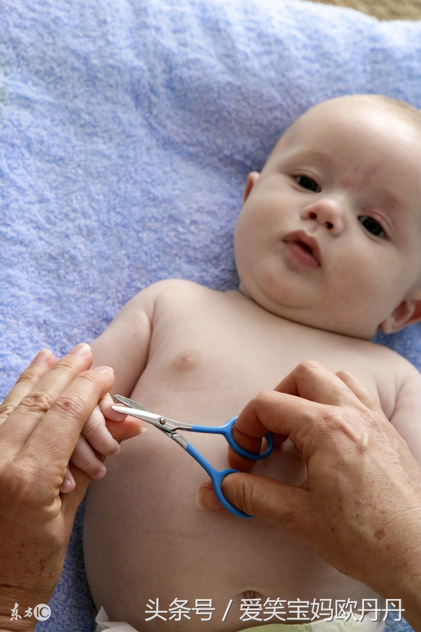 准备胎宝宝的用品,孕妈小孩出生必备的用品